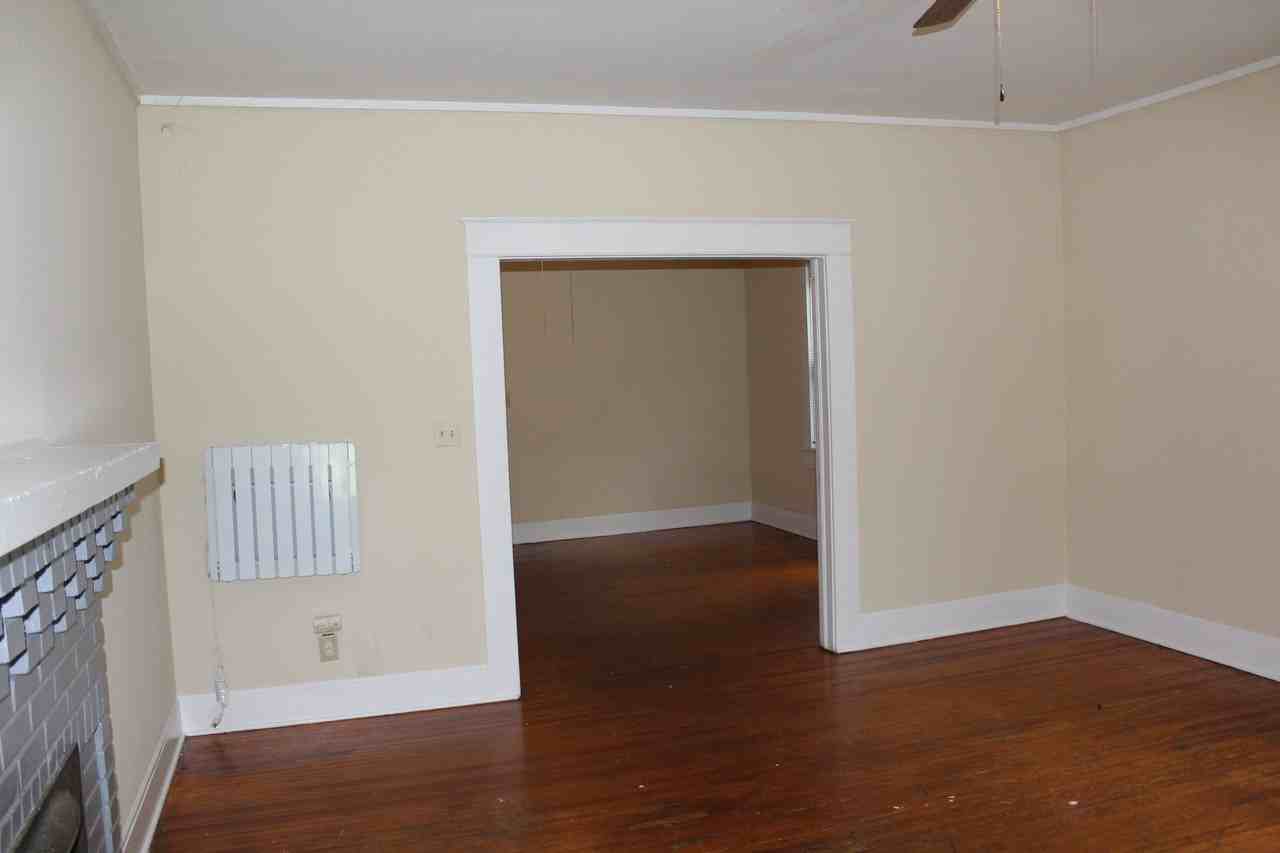 420 N Green St - Photo 6 of 14