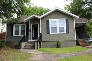 404 W Franklin St - Photo 1 of 1