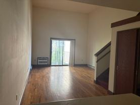 402 W Dayton St #309 - Photo 1 of 1