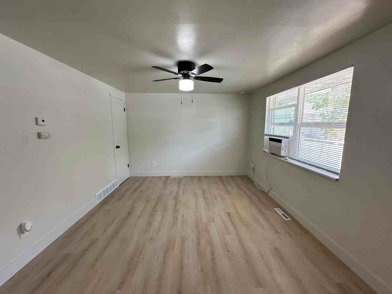 3440 S St #4 - Photo 3 of 17