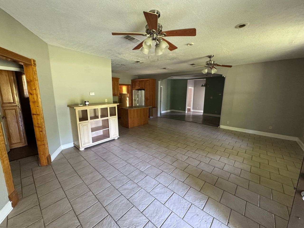 286 Vestry Rd - Photo 6 of 20