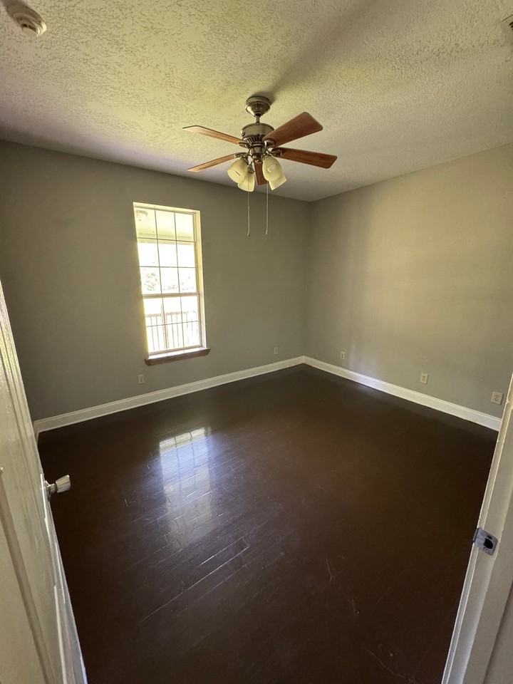 286 Vestry Rd - Photo 7 of 20