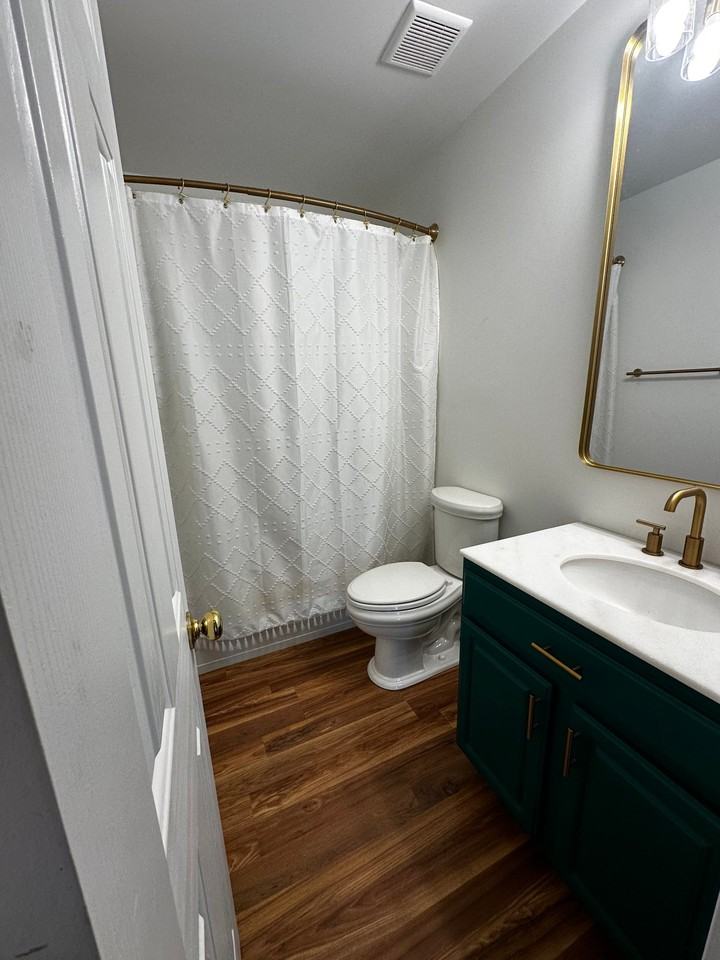 435 Smallwood Dr - Photo 7 of 20