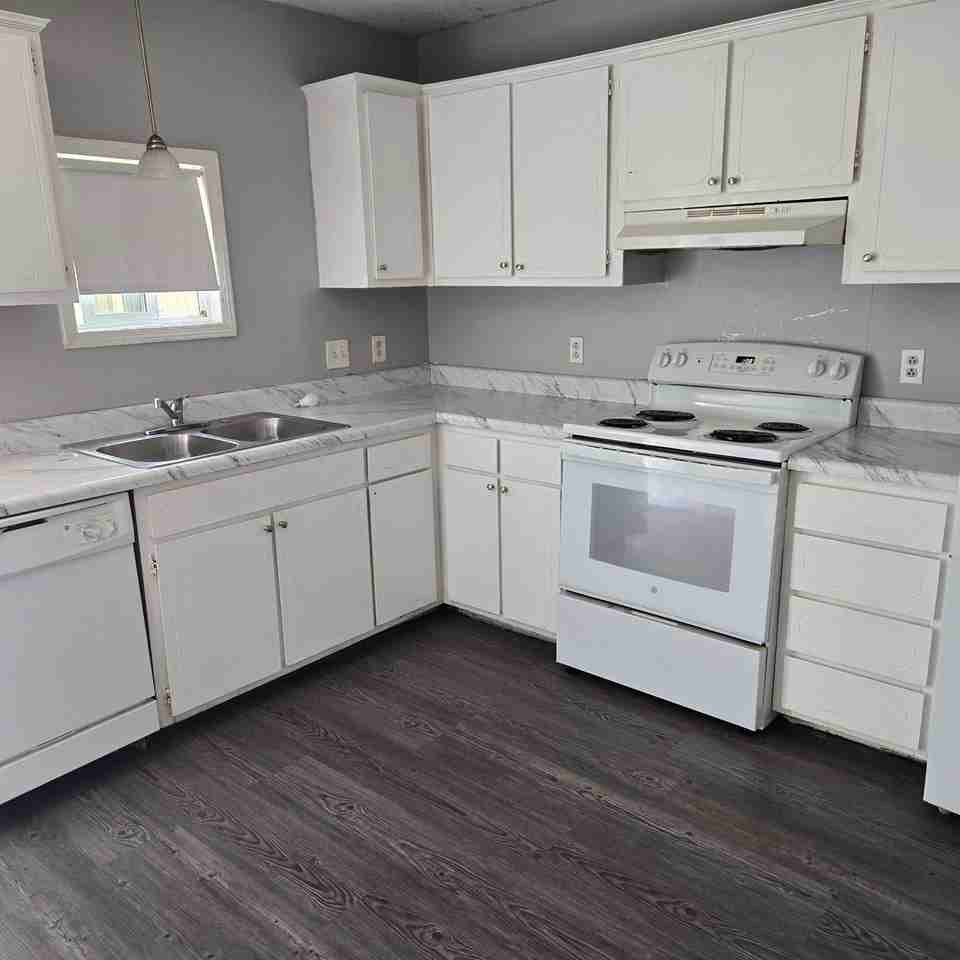4836 Mamie Carter Dr - Photo 7 of 8
