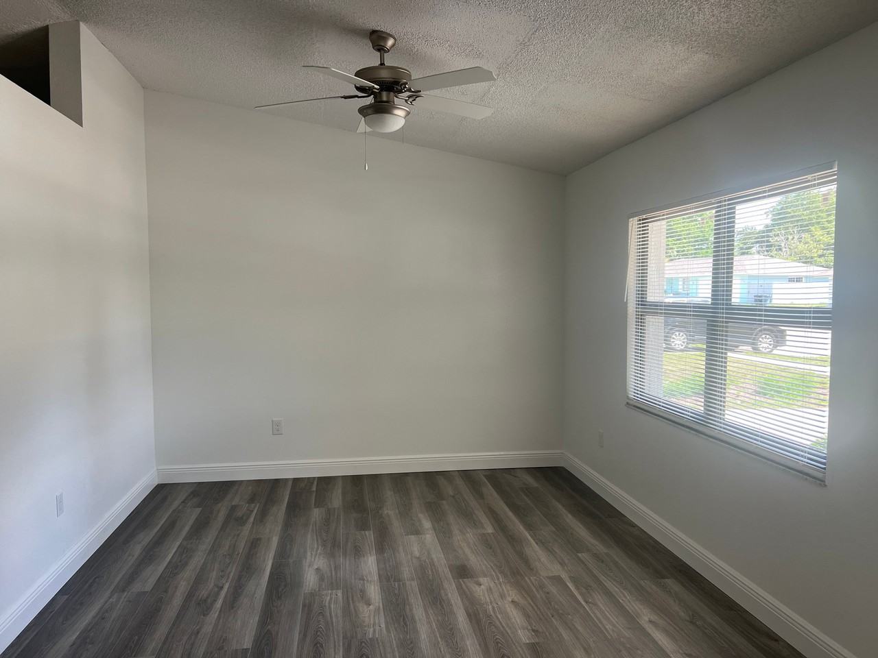 3500 Sw 150th Lane Rd - Photo 2 of 12