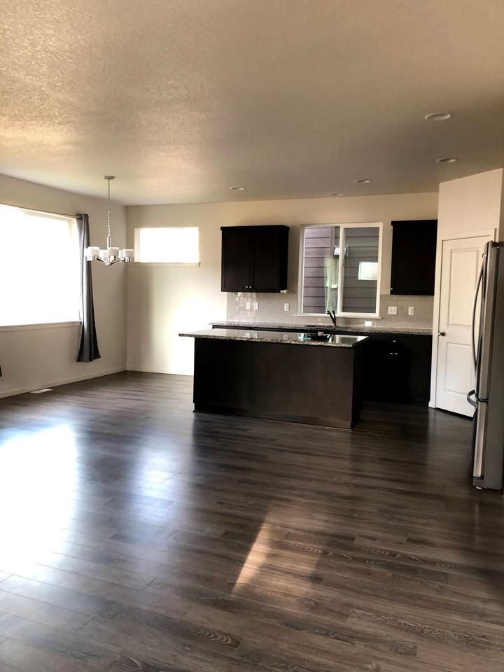 5273 Sw Freya Ter - Photo 3 of 14