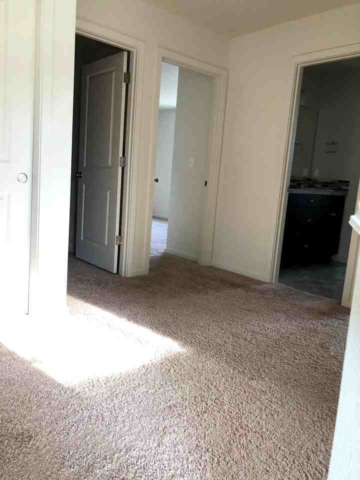 5273 Sw Freya Ter - Photo 6 of 14