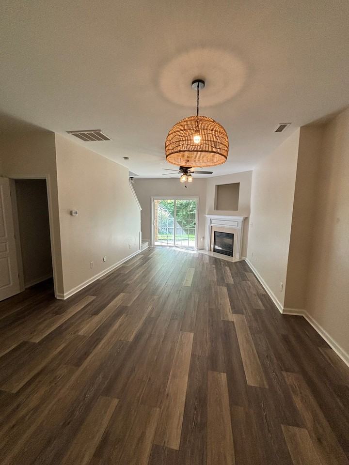 190 Cedar Elm Rd - Photo 4 of 14