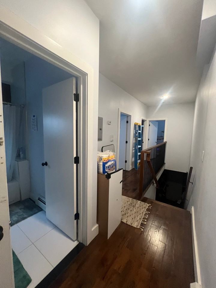 397 Woodlawn Ave #B - Photo 4 of 20