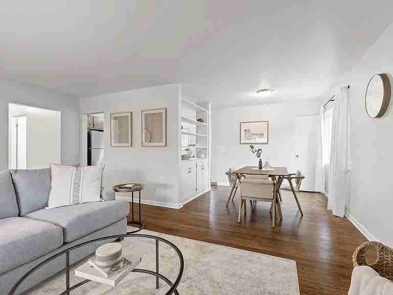 2695 Bristol Rd - Photo 5 of 15