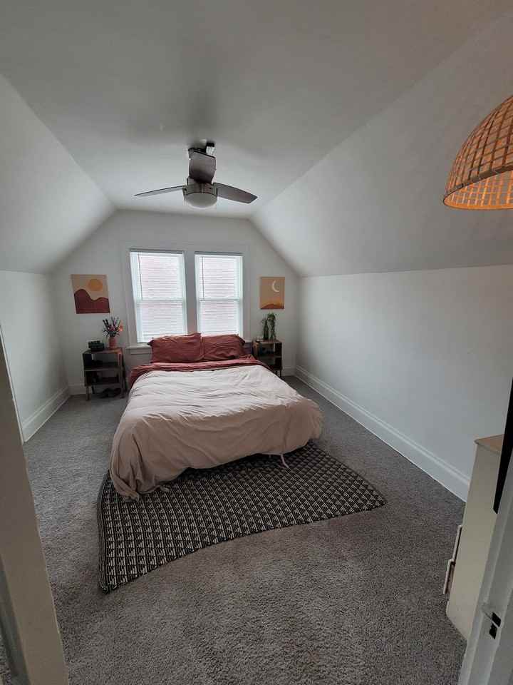5909 33rd Ave - Photo 6 of 6
