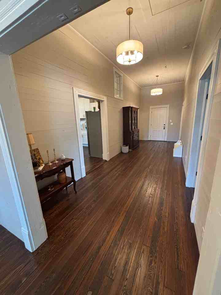 380 Conifer Ln - Photo 5 of 19