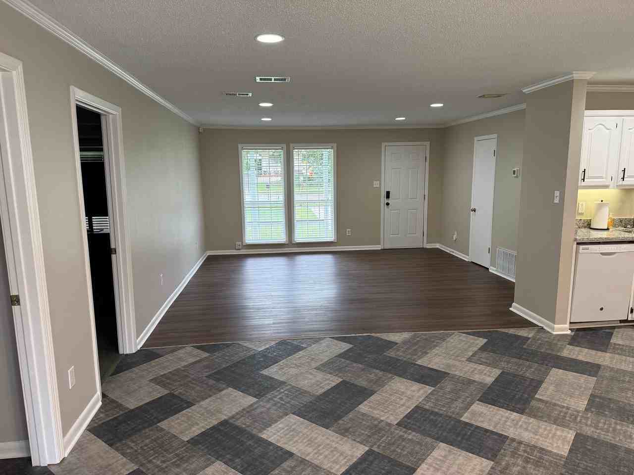 656 Fairhope Ave - Photo 6 of 11