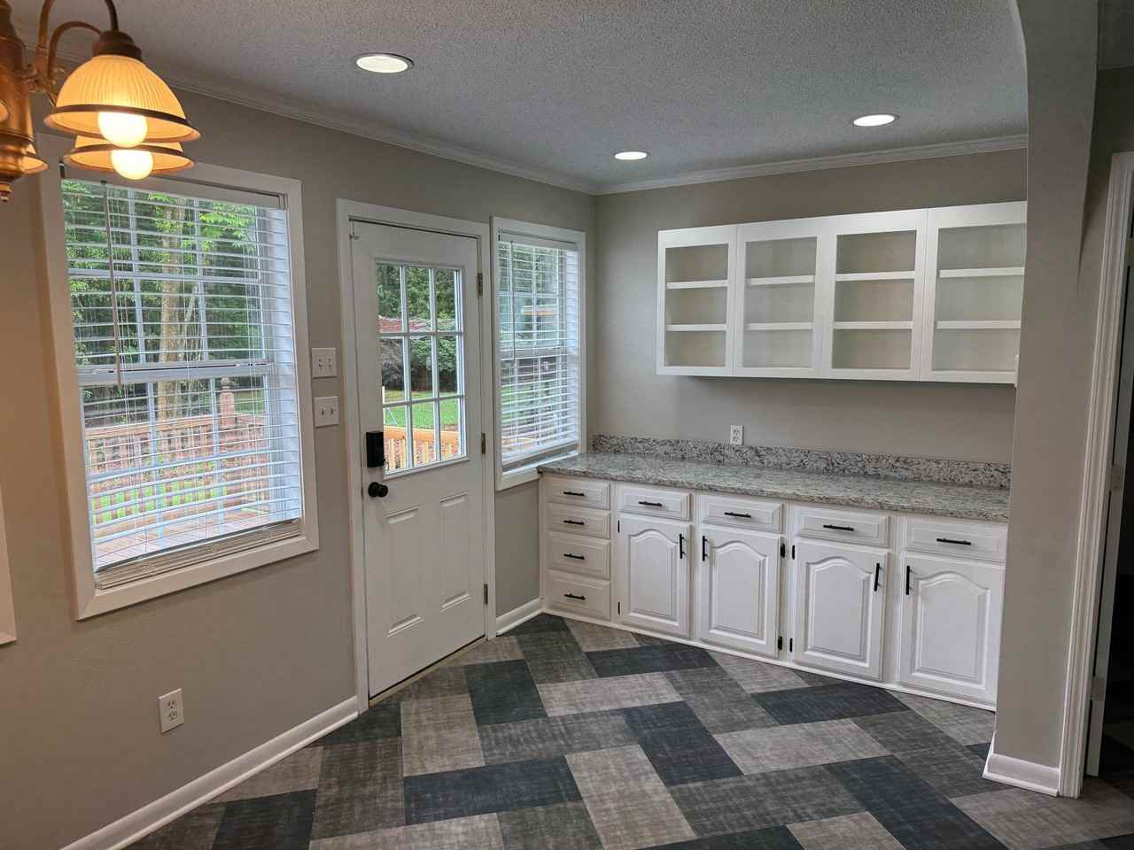 656 Fairhope Ave - Photo 7 of 11