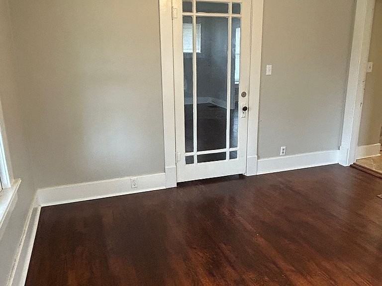 309 N Fairgrounds St - Photo 4 of 5