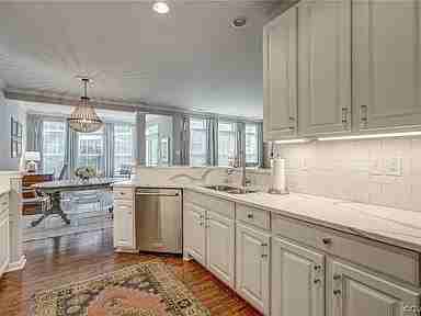 6902 Alder Grove Dr - Photo 3 of 20