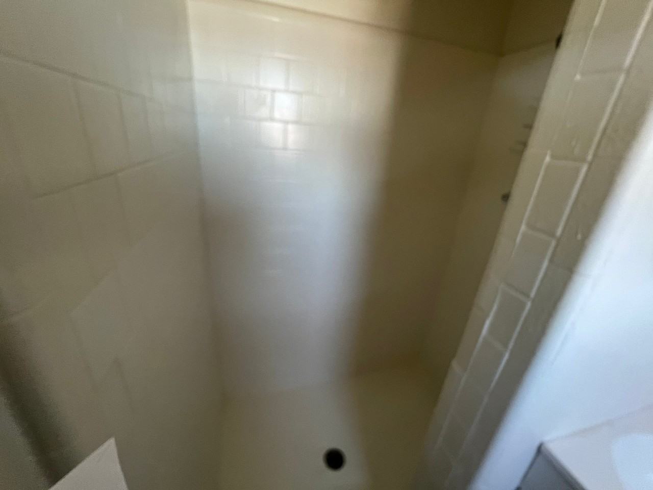 563 S 1st Ave - Photo 5 of 6