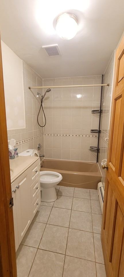 219 Roosevelt St #2 - Photo 7 of 8