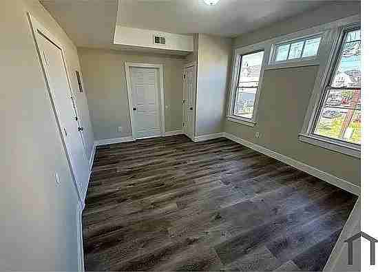 28 Wainwright St #28-3 - Photo 3 of 6
