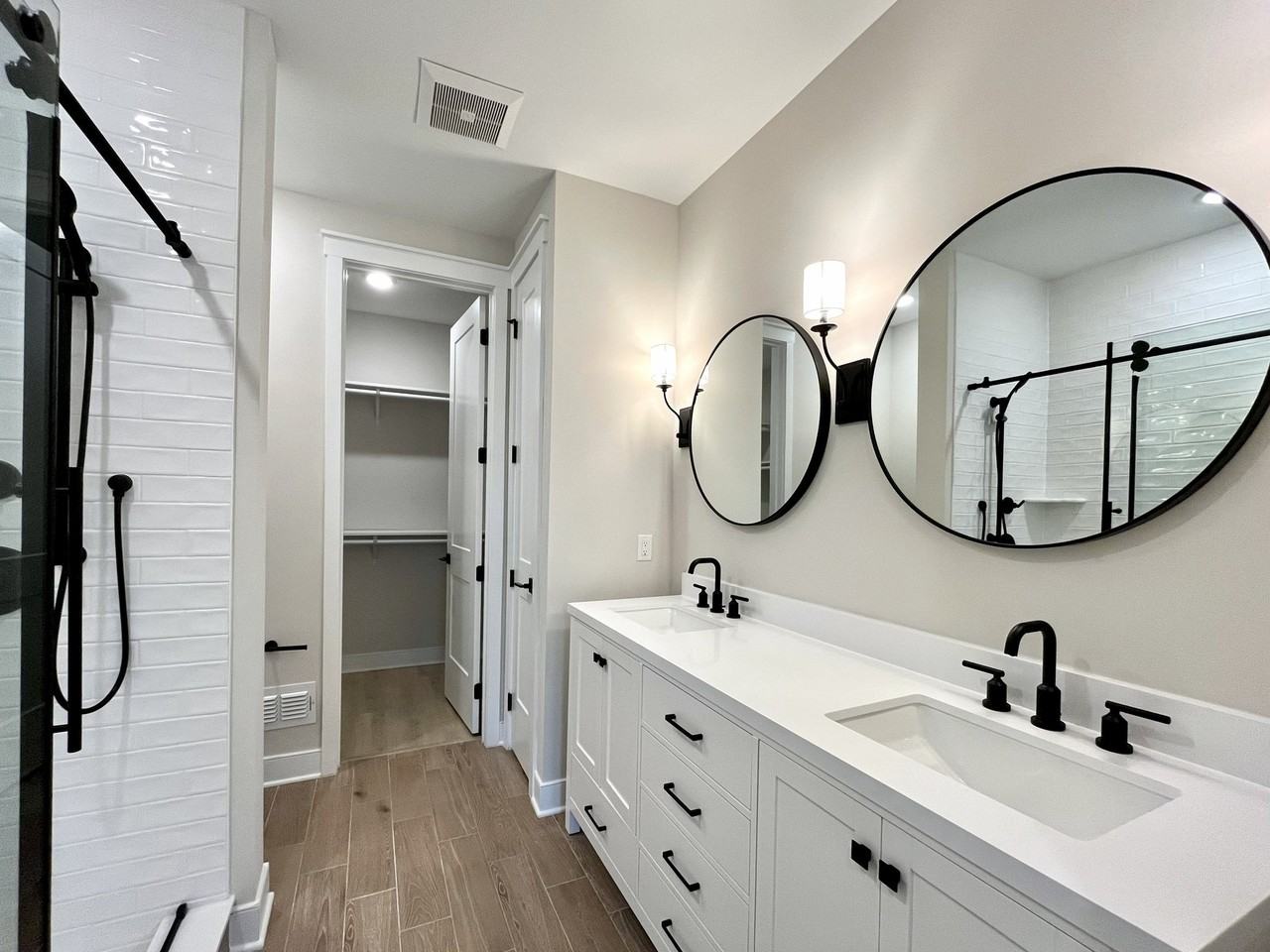 104 Myrtle Rd - Photo 4 of 19