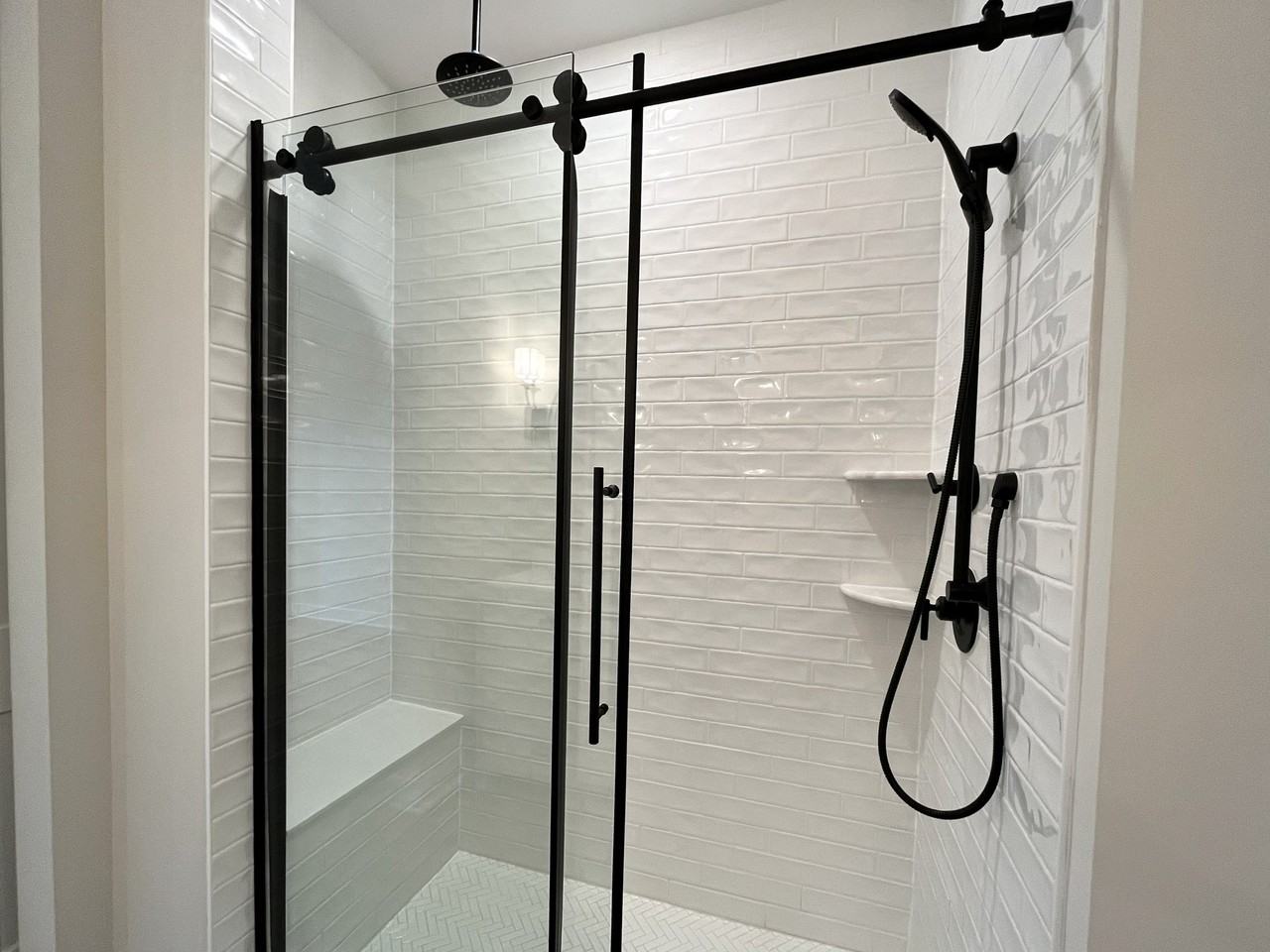104 Myrtle Rd - Photo 5 of 19