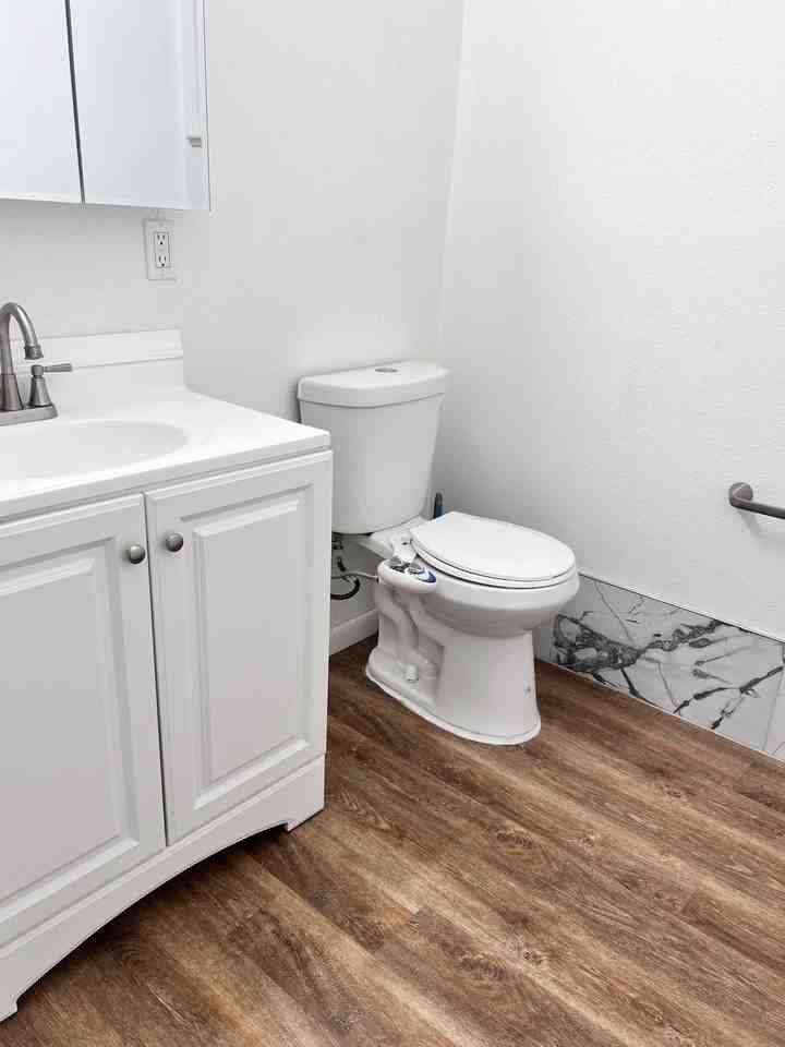 707 Luna Rd Sw #B - Photo 6 of 12