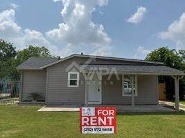 featured image of 242 Glamis Ave