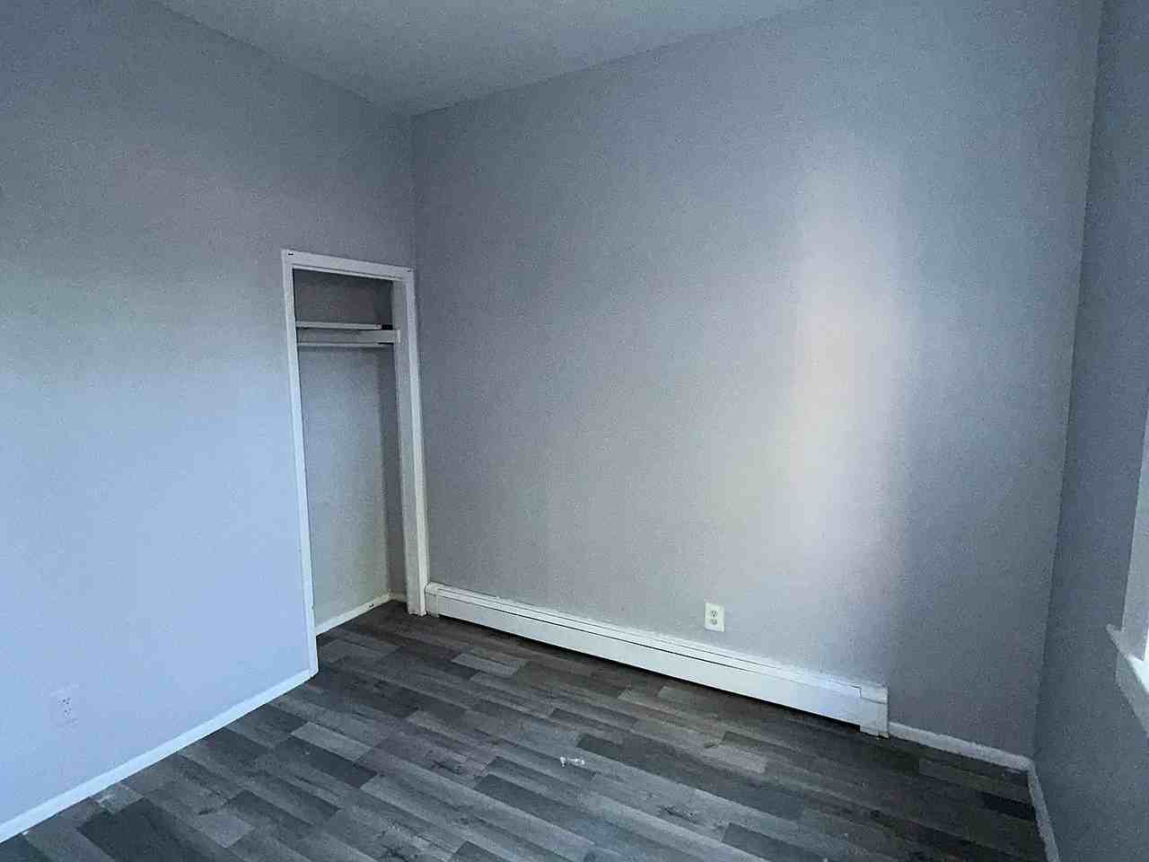 137 3rd St #139-4 - Photo 2 of 7