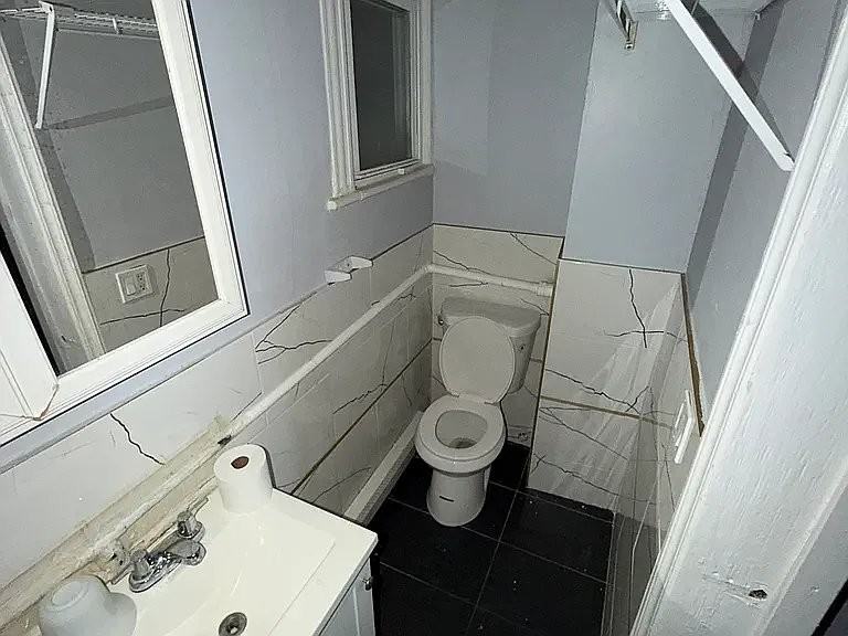 137 3rd St #139-4 - Photo 6 of 7