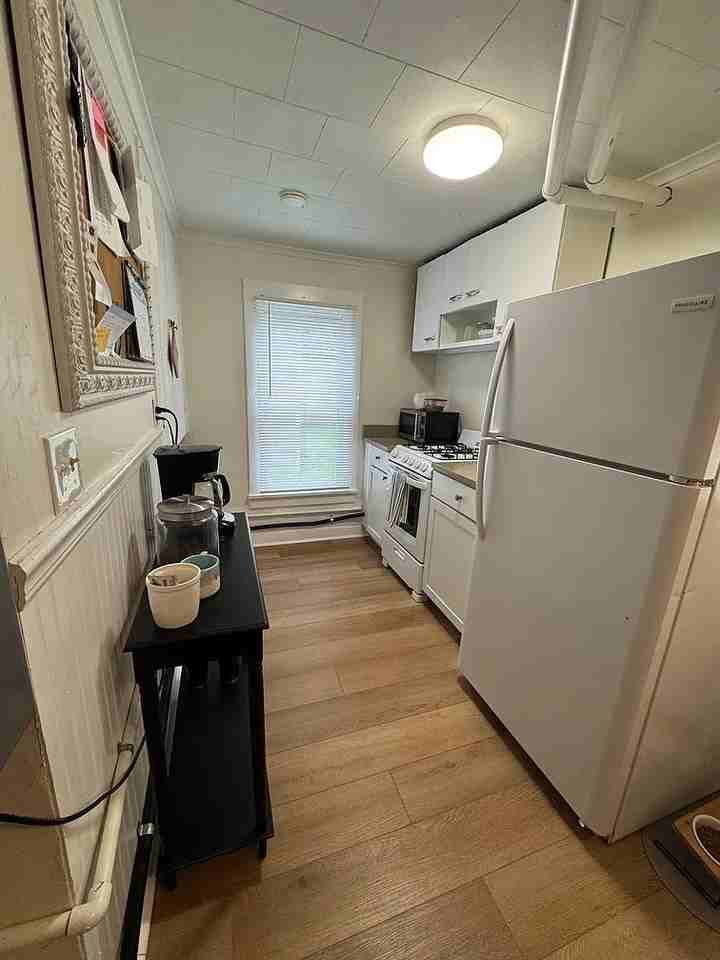 722 N East St - Photo 5 of 14