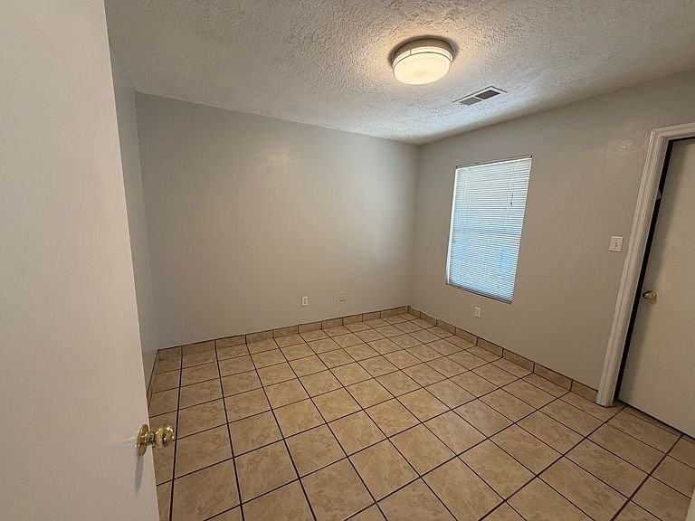 7316 Autumn Breeze Rd Sw - Photo 2 of 5
