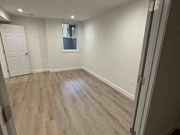 325 V St Ne