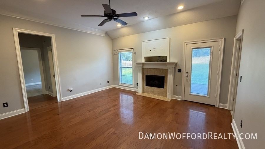 105 Laurel Ridge Rd - Photo 3 of 7