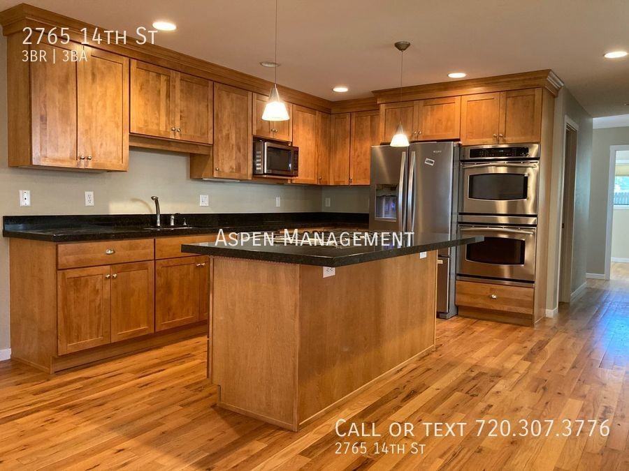 2765 14th St - Photo 5 of 15