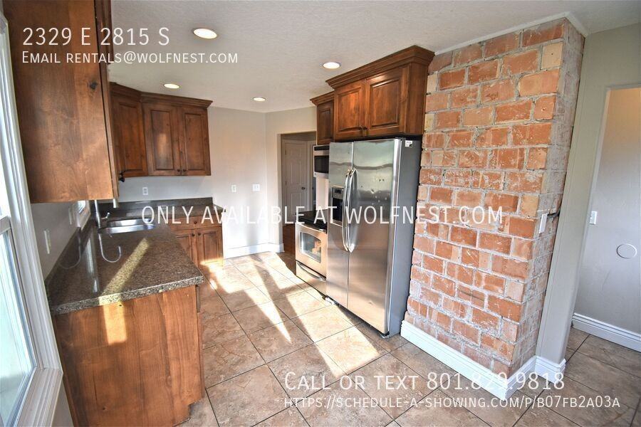 2329 E 2815 S - Photo 6 of 21