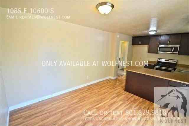 1085 E 10600 S - Photo 6 of 34