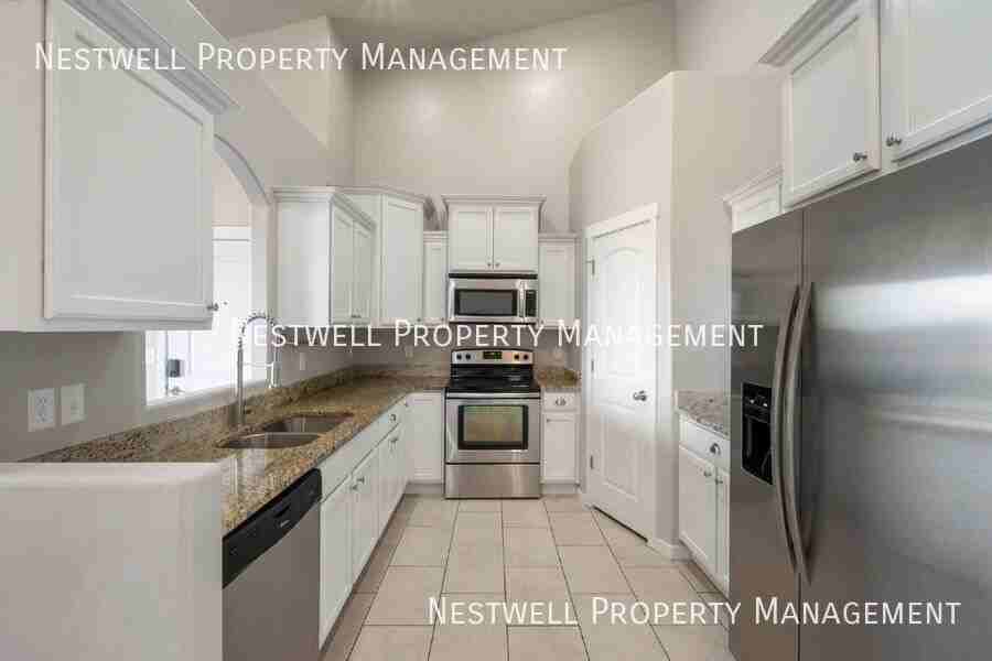 127 E Jordan Ridge Blvd #412 - Photo 2 of 25