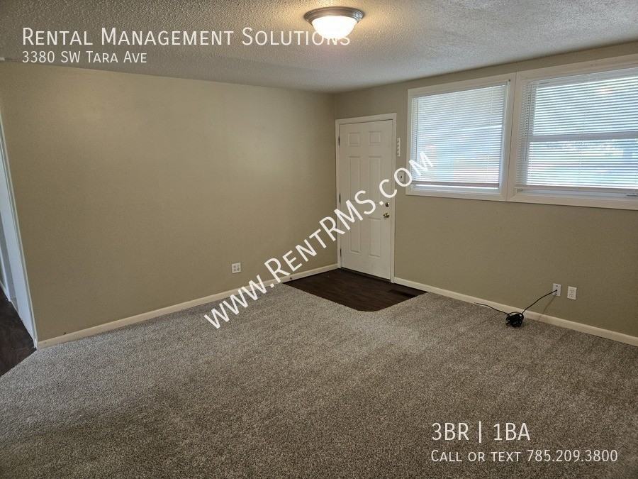3380 Sw Tara Ave - Photo 3 of 23