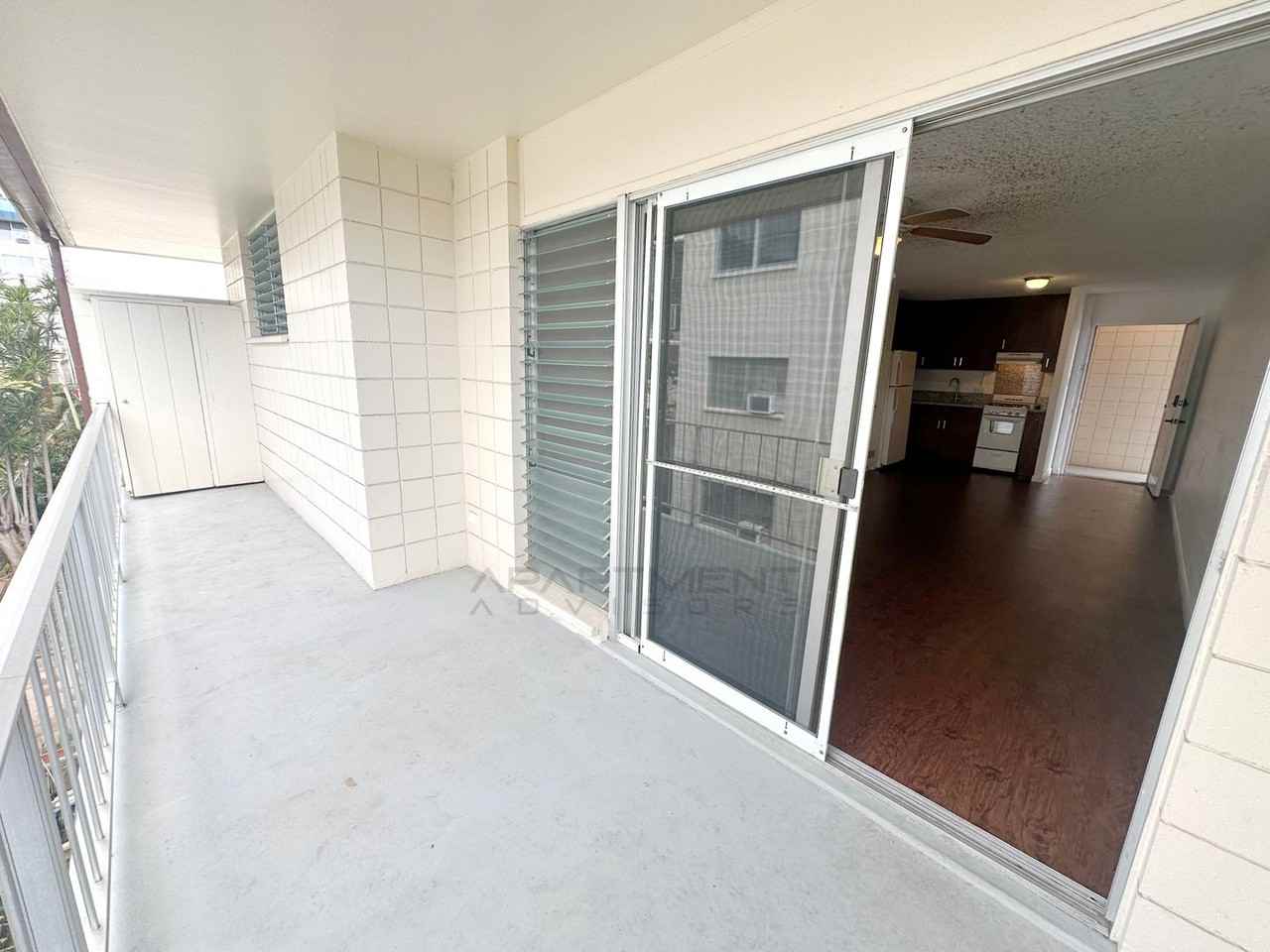 1130 Hassinger St Apt 3g #3G - Photo 6 of 13