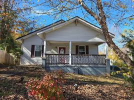 featured image of 117 N Main St
