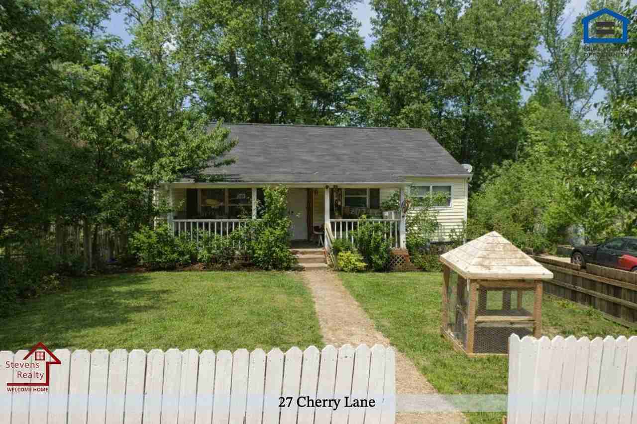 27 Cherry Ln - Photo 2 of 3
