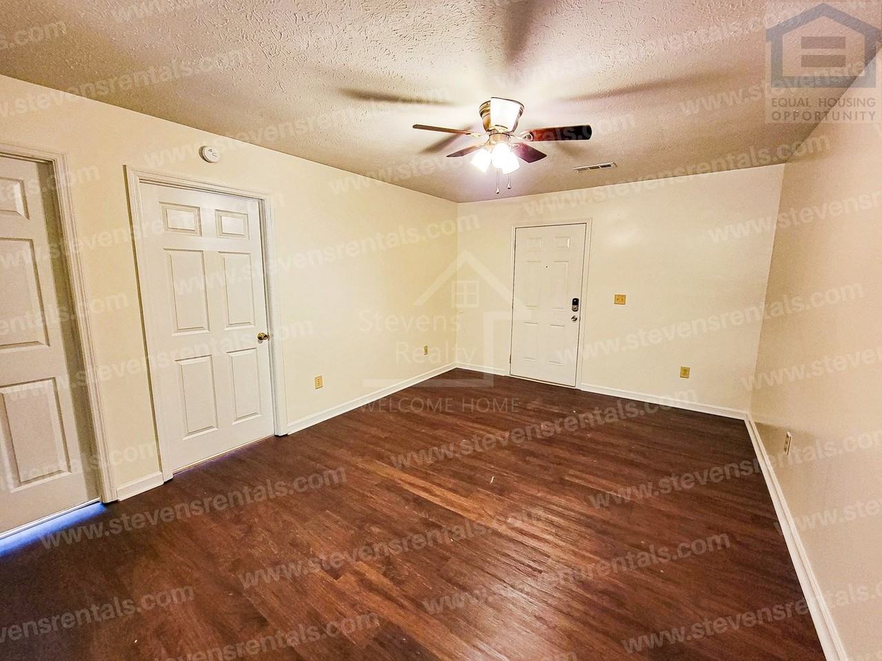 62 Bybee Woods Dr #2 - Photo 3 of 9