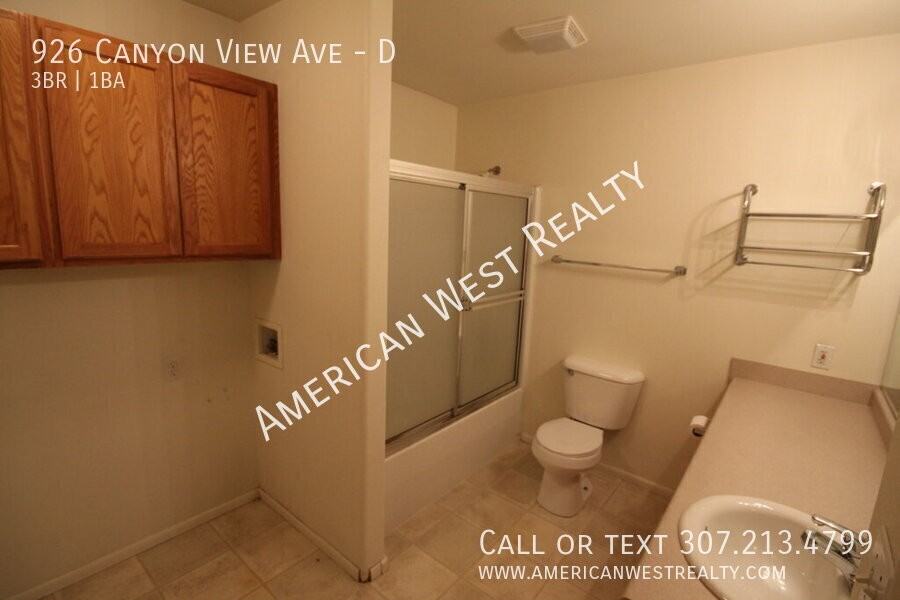 926 Canyon View Ave #D - Photo 6 of 6
