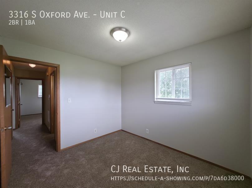3316 S Oxford Ave #C - Photo 7 of 9