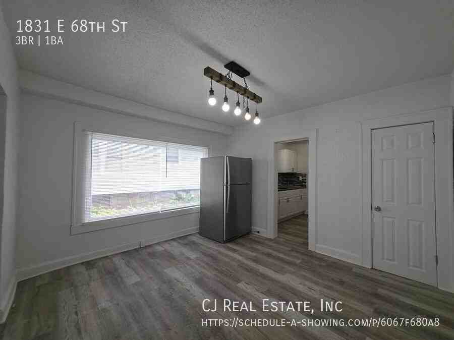 1831 E 68th St - Photo 4 of 8