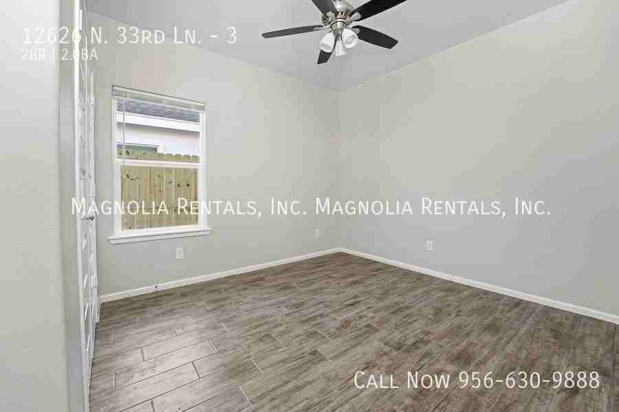 12626 N 33rd Ln #3 - Photo 5 of 11
