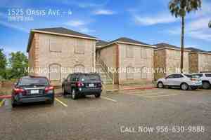 featured image of 1525 Oasis Ave #4
