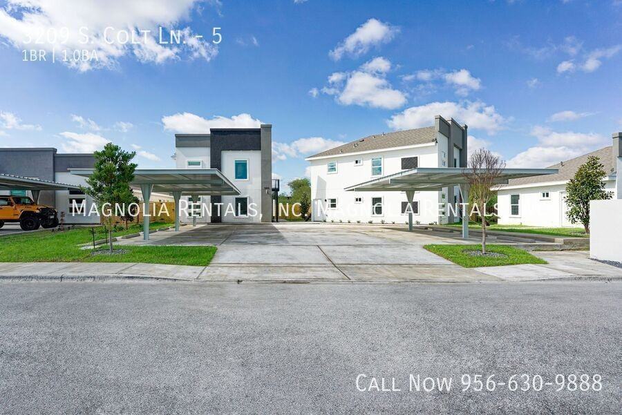 3209 S Colt Ln #5