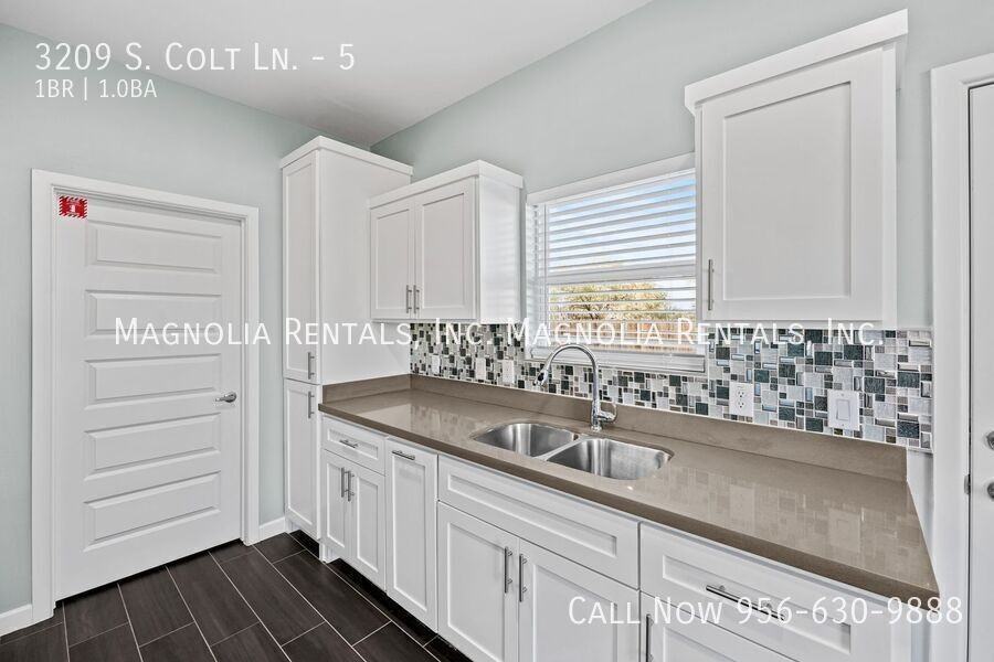 3209 S Colt Ln #5 - Photo 4 of 9