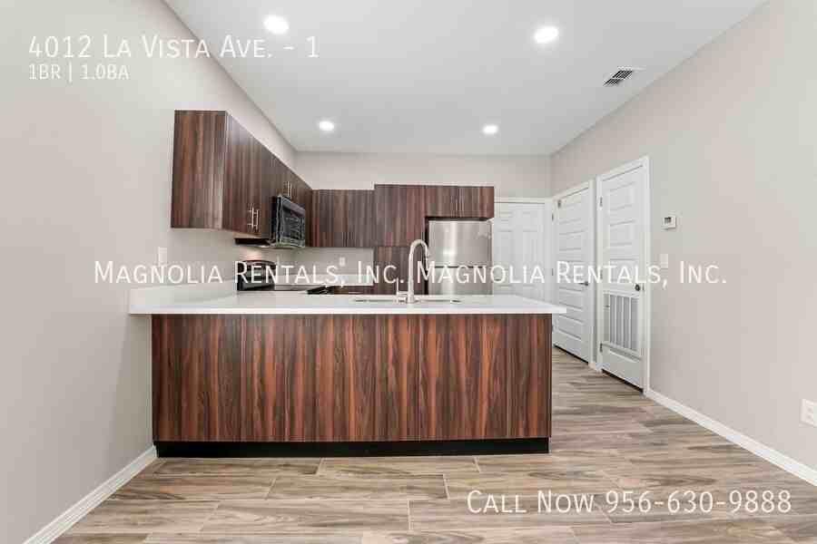 4012 La Vista Ave #1 - Photo 4 of 13